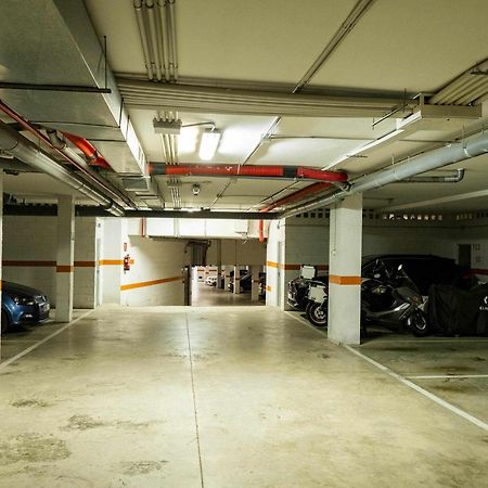 Atico Con Vistas Al Mar Piscina Y Parking Lägenhet Málaga Exteriör bild