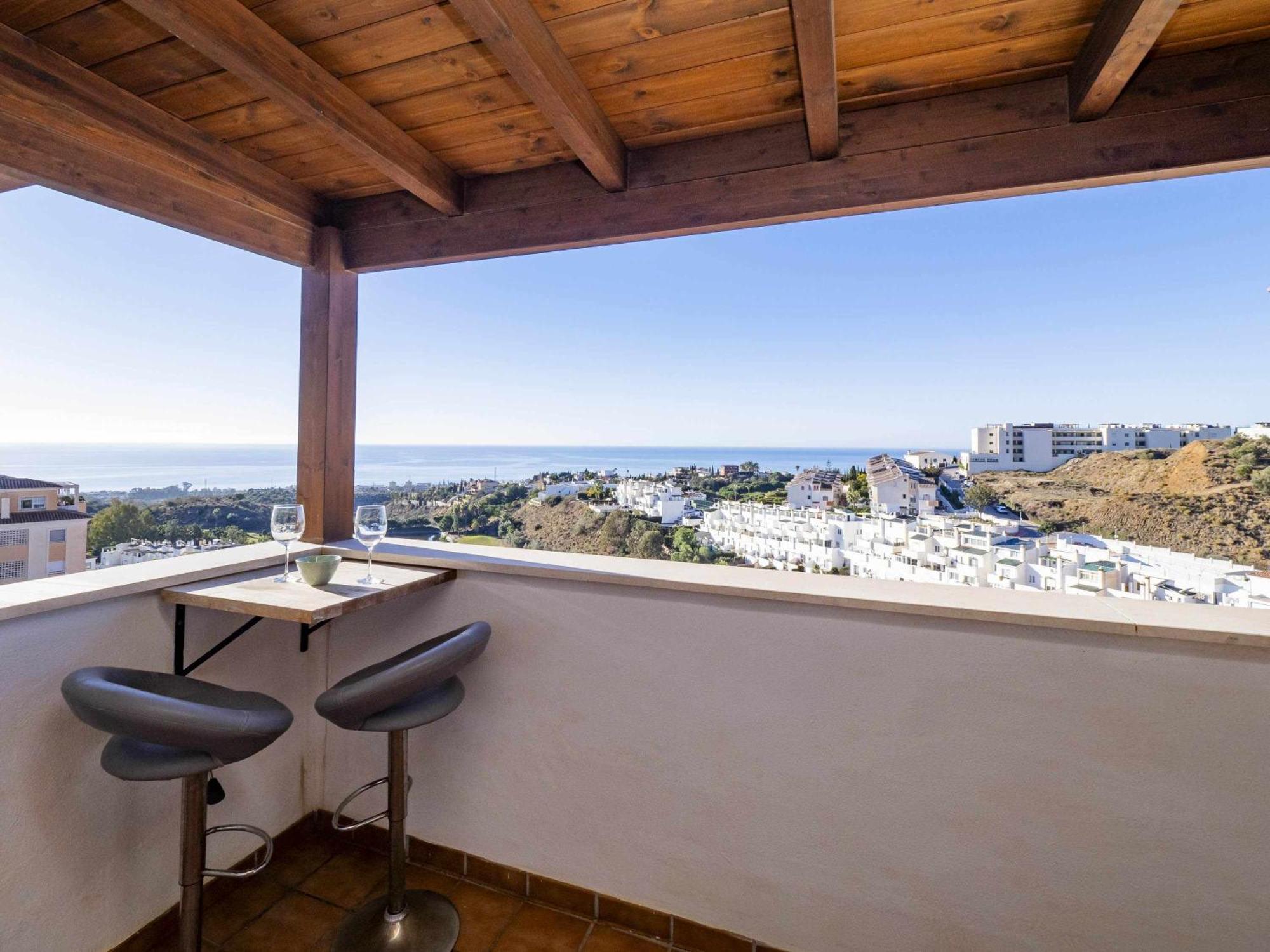 Atico Con Vistas Al Mar Piscina Y Parking Lägenhet Málaga Exteriör bild