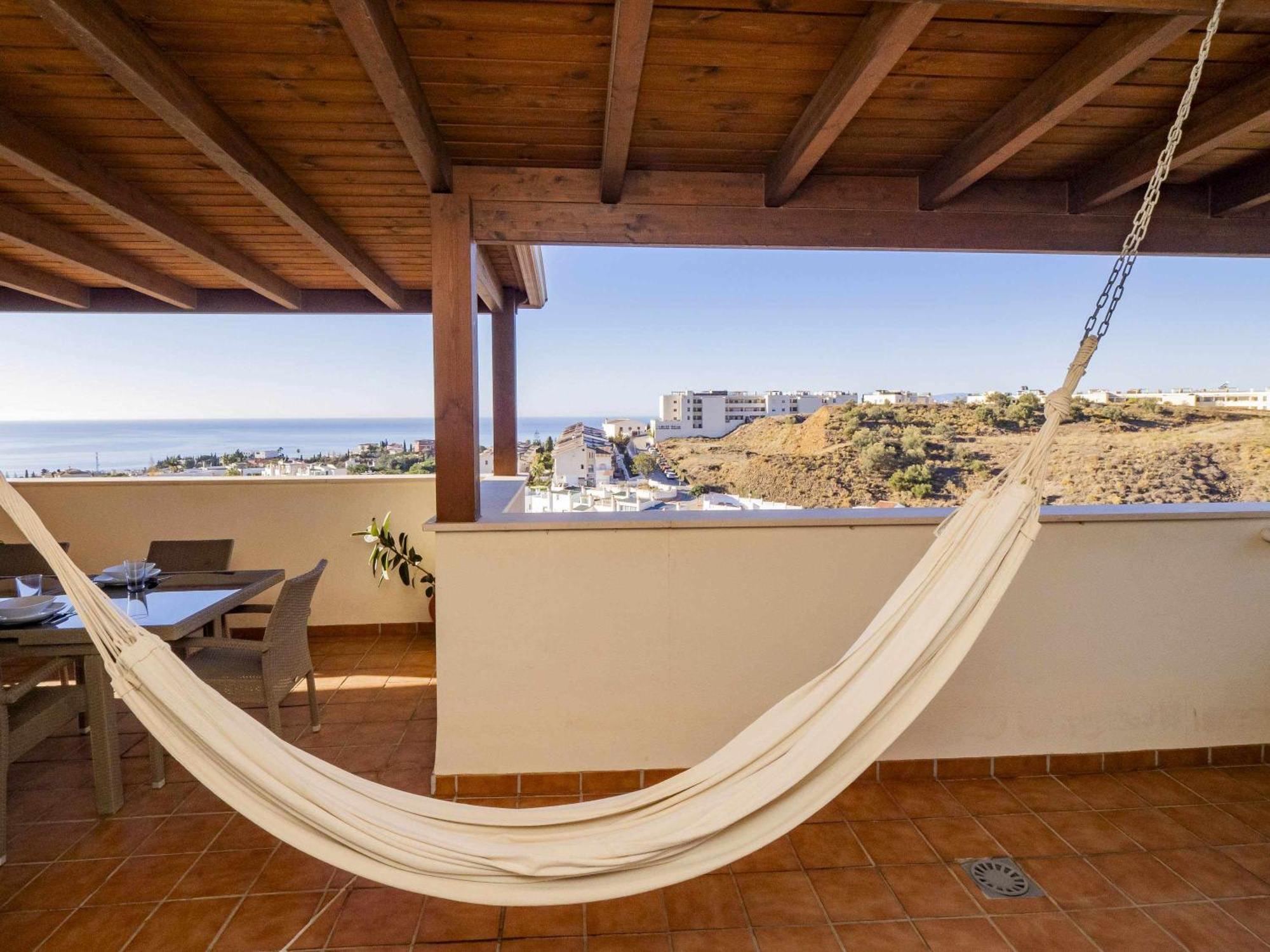 Atico Con Vistas Al Mar Piscina Y Parking Lägenhet Málaga Exteriör bild